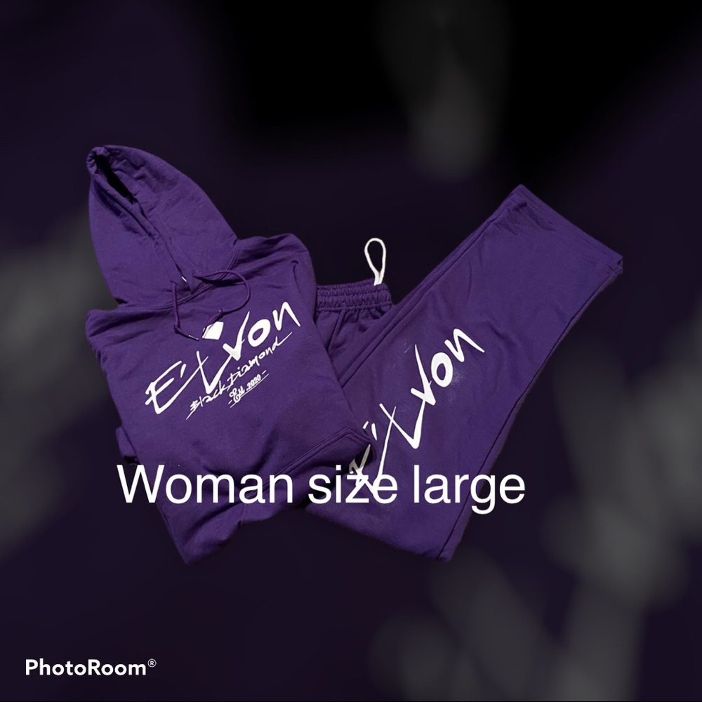 E’lvon Sweatsuit